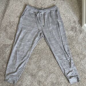 Vuori Heather Gray Joggers